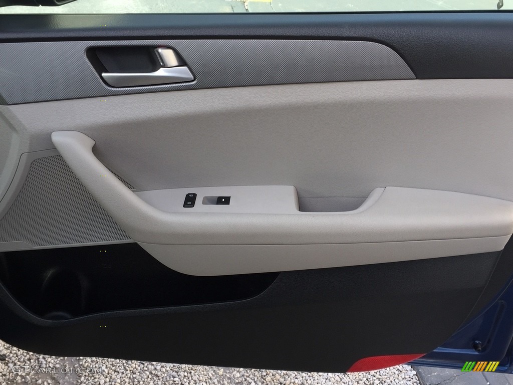2016 Sonata SE - Lakeside Blue / Gray photo #25