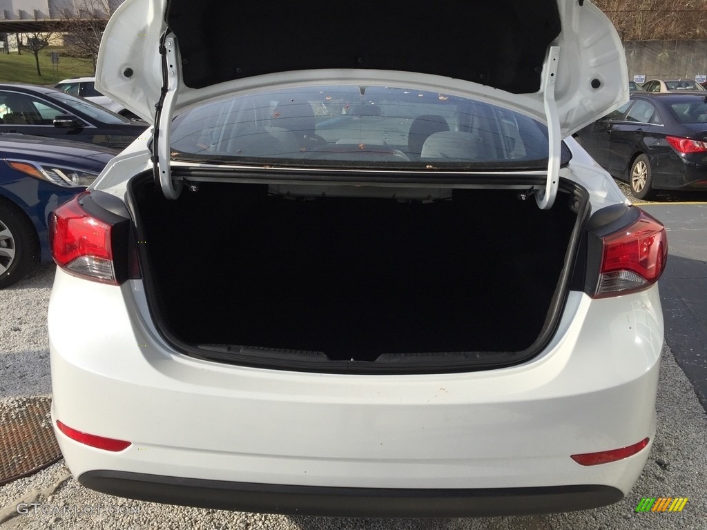2016 Elantra Limited - White / Beige photo #19
