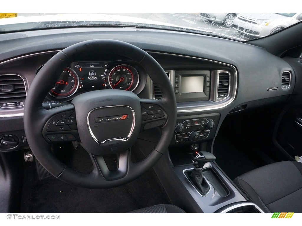 2017 Charger SE - White Knuckle / Black photo #7