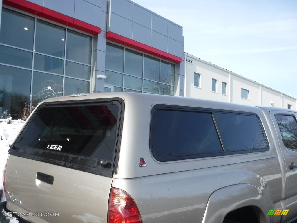 2008 Tacoma V6 SR5 Double Cab 4x4 - Desert Sand Mica / Taupe photo #5