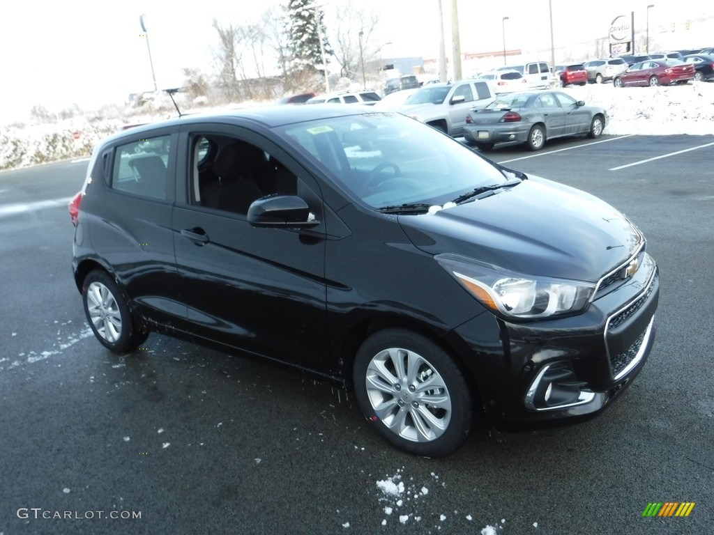 Mosaic Black Metallic 2017 Chevrolet Spark LT Exterior Photo #117564085