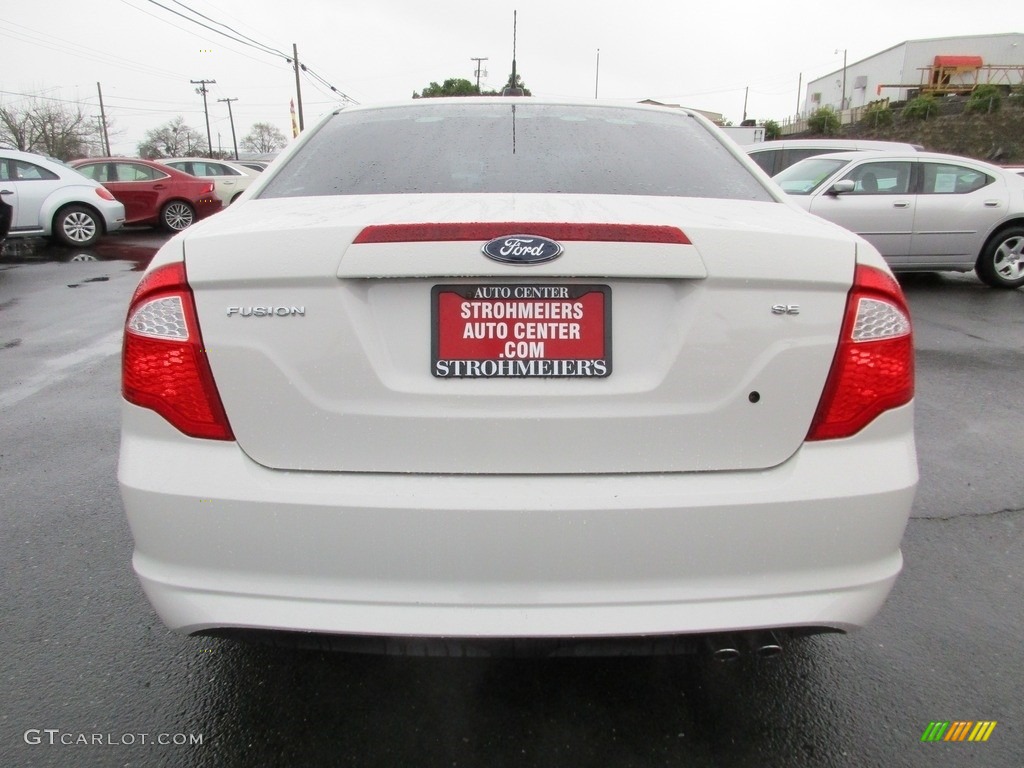 2010 Fusion SE - White Suede / Medium Light Stone photo #6