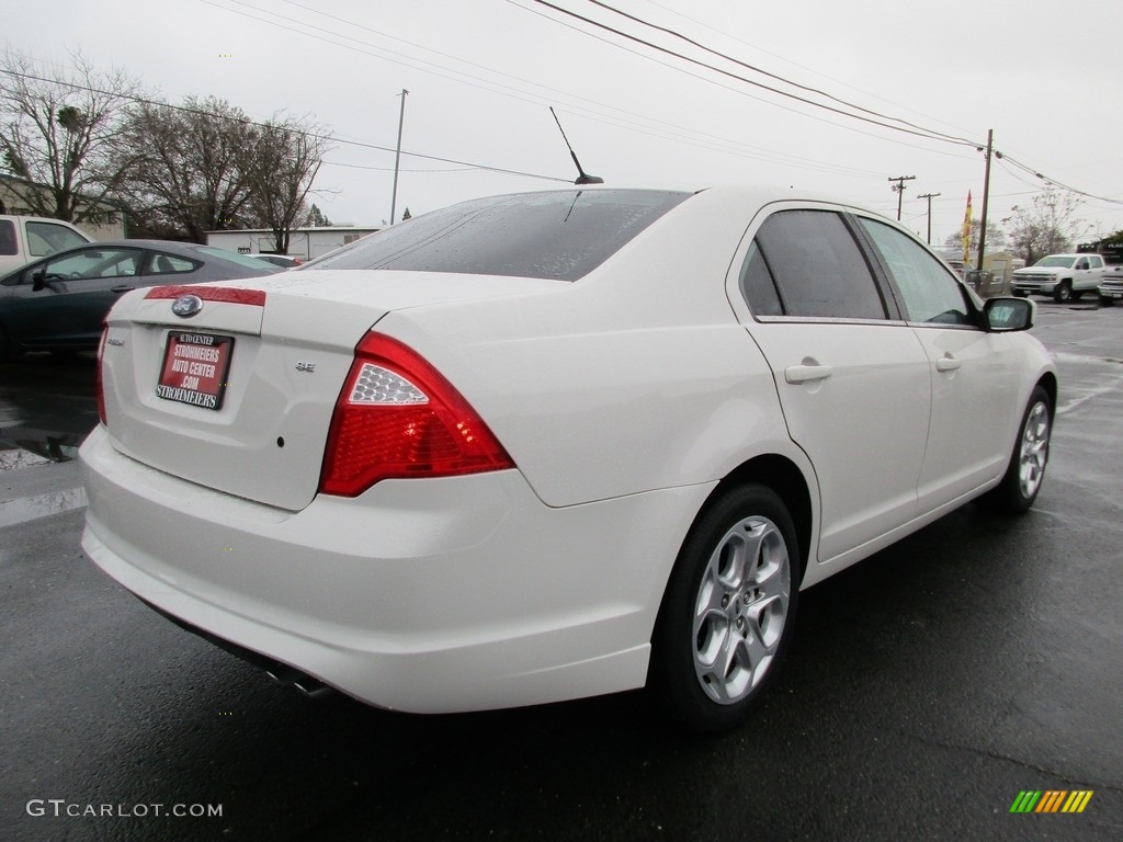 2010 Fusion SE - White Suede / Medium Light Stone photo #7