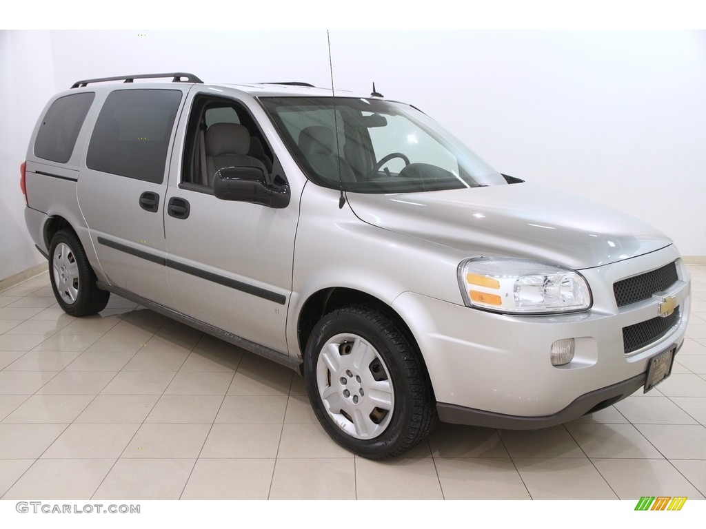 2008 Silverstone Metallic Chevrolet Uplander LS 117550649 Photo 7
