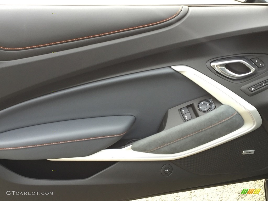 2017 Chevrolet Camaro SS Coupe 50th Anniversary Door Panel Photos