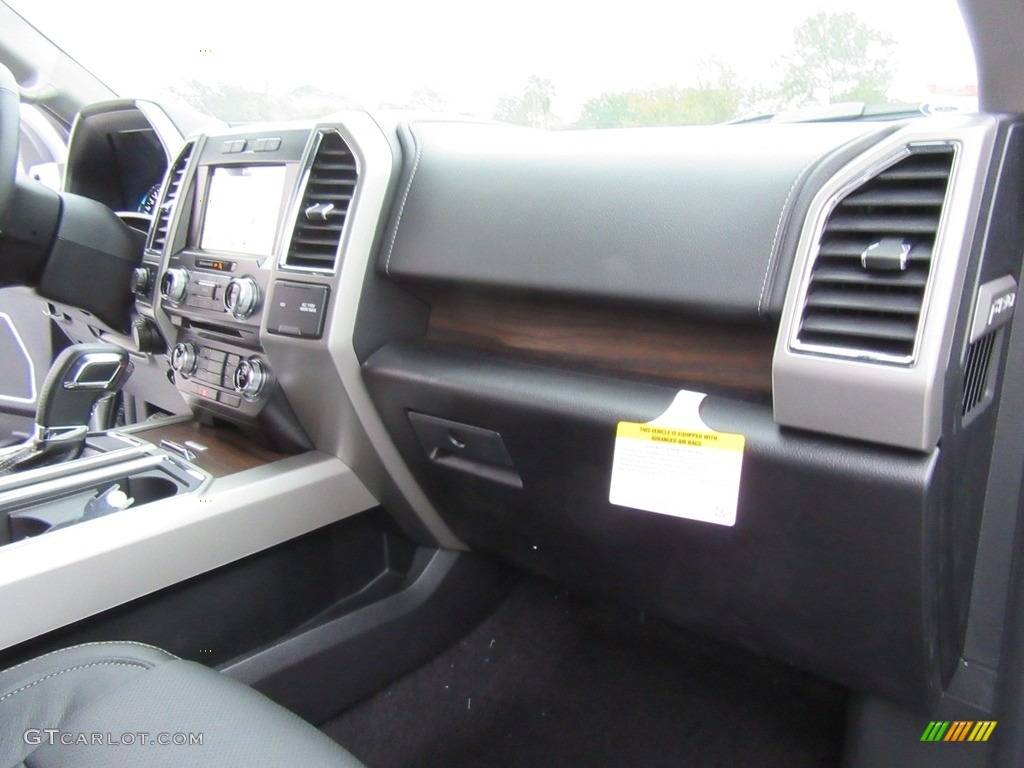 2017 F150 Lariat SuperCrew 4X4 - Ingot Silver / Black photo #16