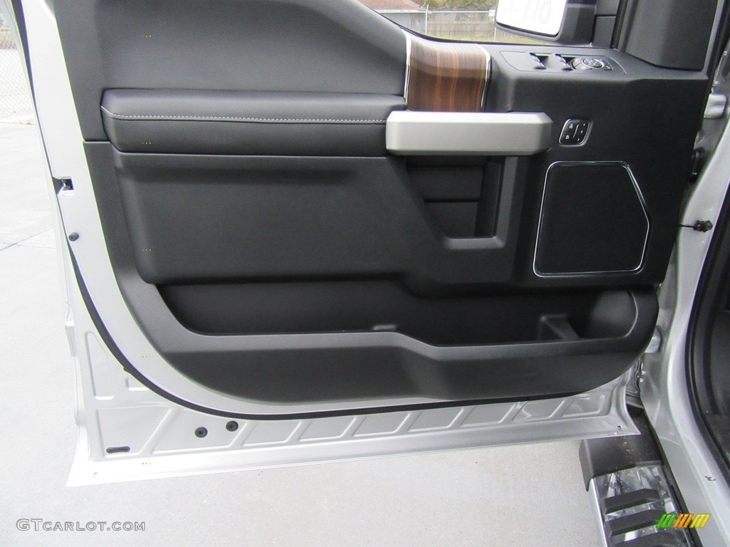 2017 F150 Lariat SuperCrew 4X4 - Ingot Silver / Black photo #19