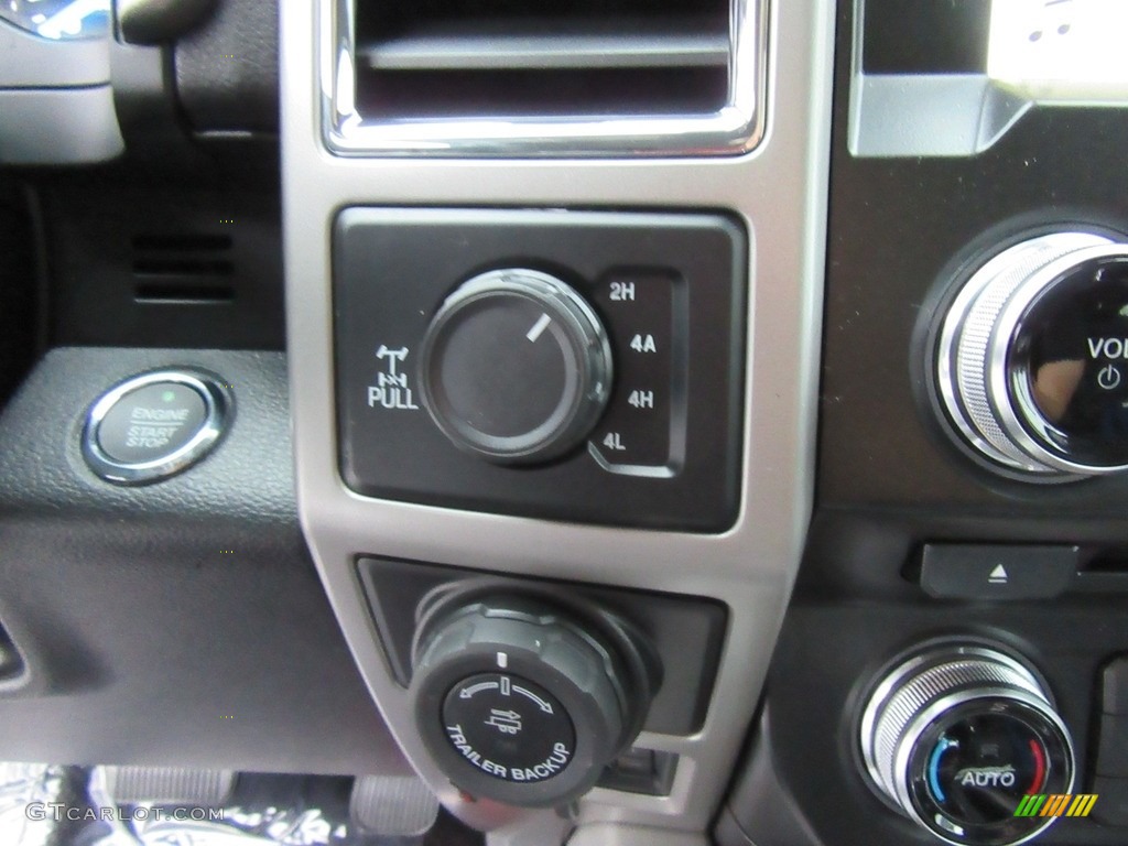 2017 F150 Lariat SuperCrew 4X4 - Ingot Silver / Black photo #28