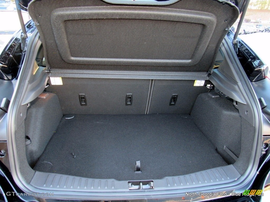 2016 Ford Focus RS Trunk Photo #117572849