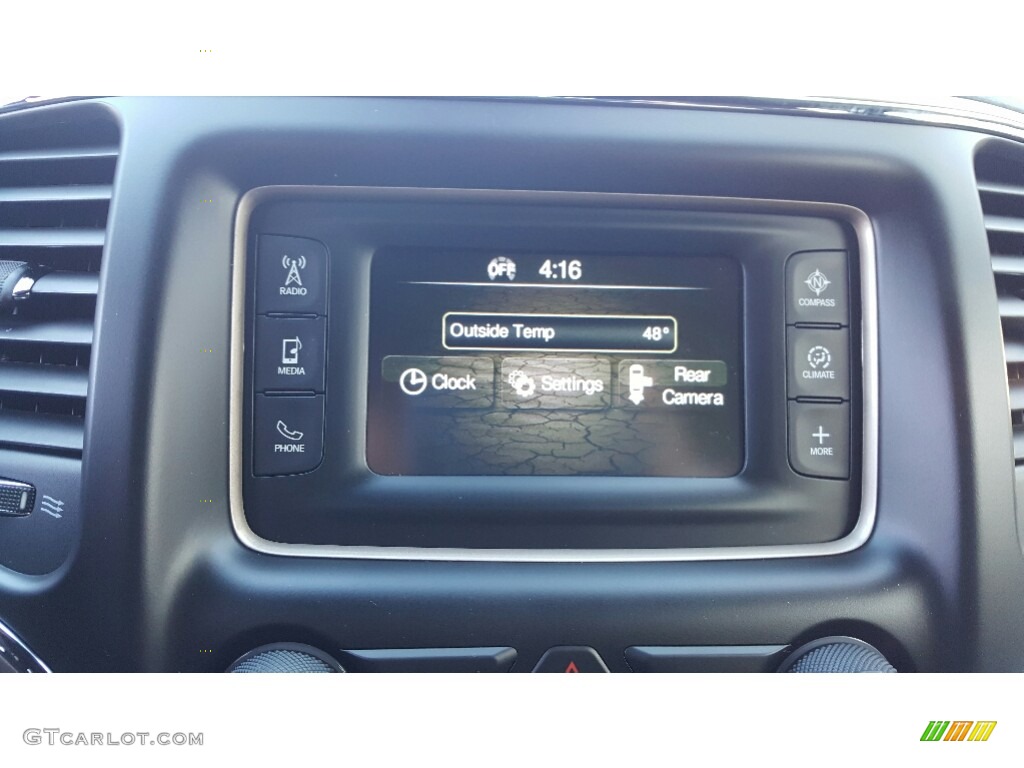 2017 Grand Cherokee Laredo 4x4 - Bright White / Black photo #10