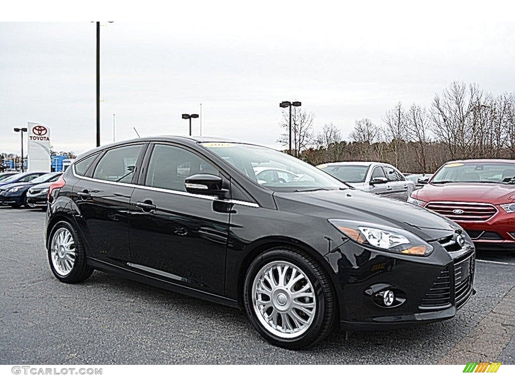 2014 Focus Titanium Hatchback - Tuxedo Black / Charcoal Black photo #1