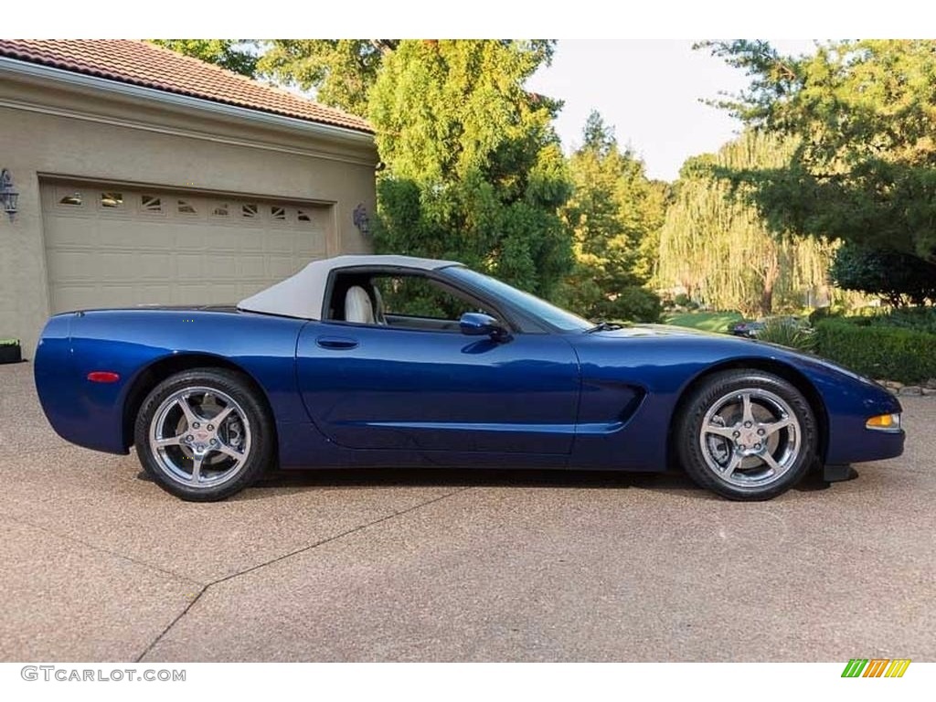 2004 Corvette Convertible - LeMans Blue Metallic / Shale photo #10