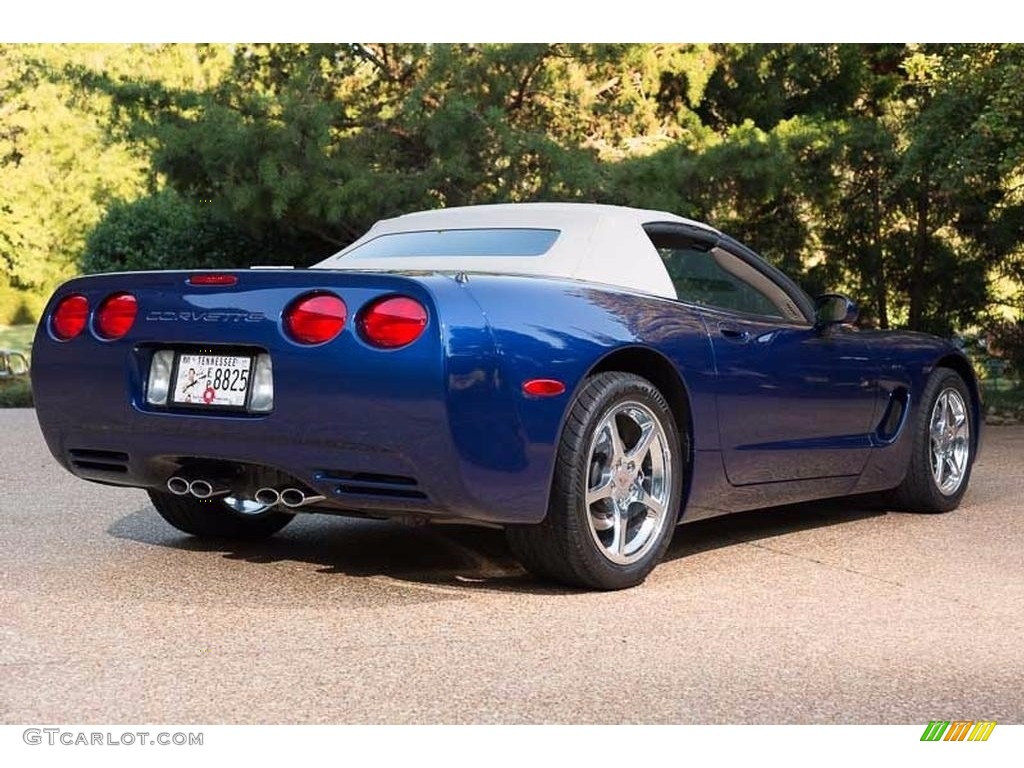 2004 Corvette Convertible - LeMans Blue Metallic / Shale photo #11
