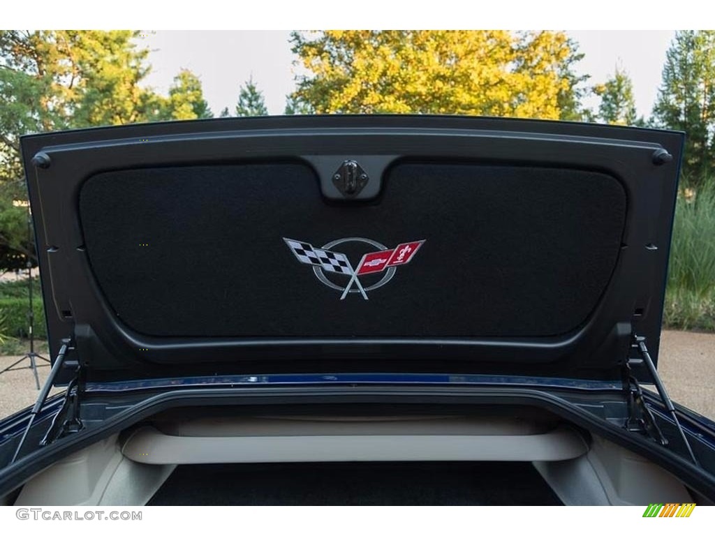 2004 Corvette Convertible - LeMans Blue Metallic / Shale photo #30