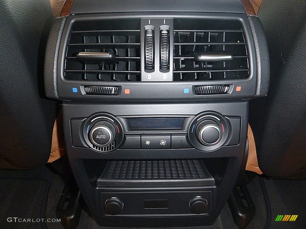 2013 X6 xDrive35i - Midnight Blue Metallic / Saddle Brown photo #24