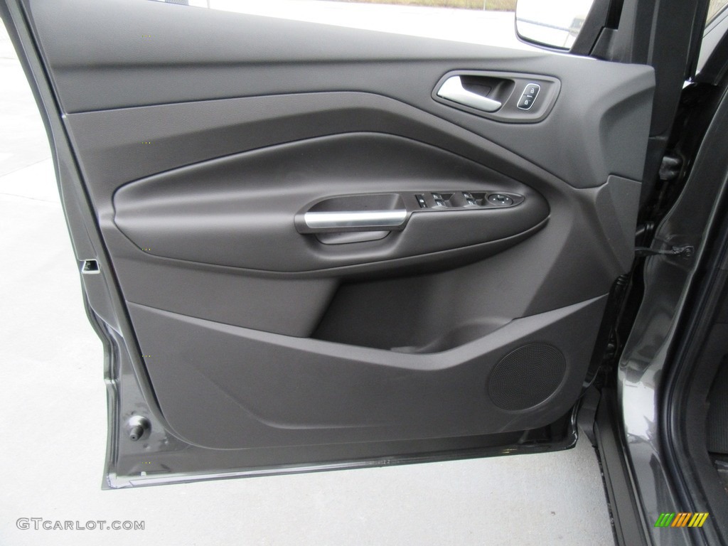 2017 Ford Escape SE Charcoal Black Door Panel Photo #117586233