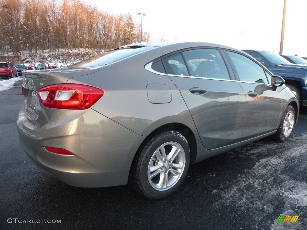 2017 Cruze LT - Pepperdust Metallic / Jet Black photo #6