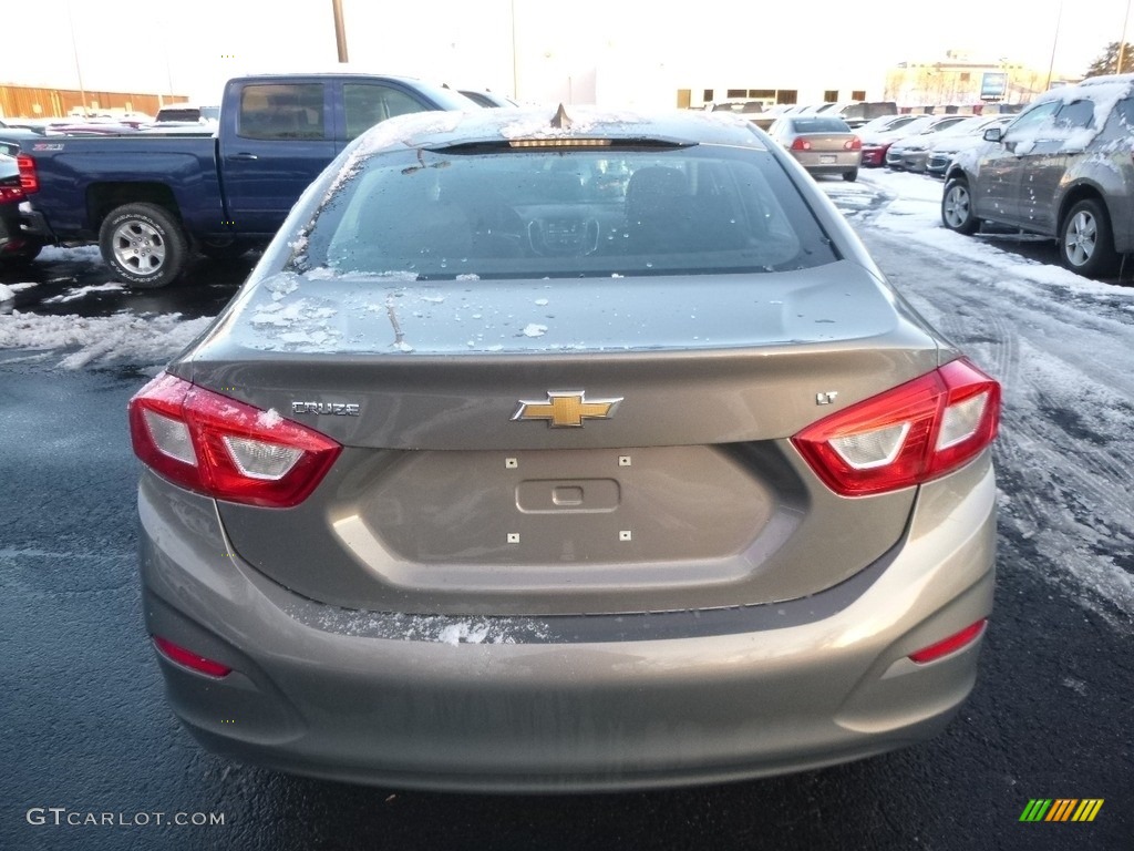 2017 Cruze LT - Pepperdust Metallic / Jet Black photo #7
