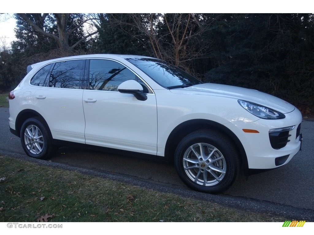 2016 Porsche Cayenne Standard Cayenne Model Exterior Photos