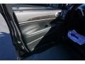Brilliant Black Crystal Pearl - Grand Cherokee Laredo Photo No. 11