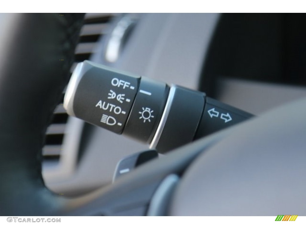 2017 Acura RDX Standard RDX Model Controls Photo #117603420