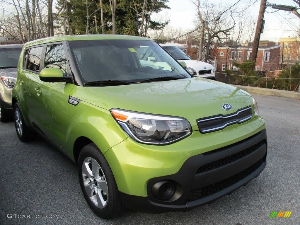 Alien 2 2017 Kia Soul Standard Soul Model Exterior Photo #117604050