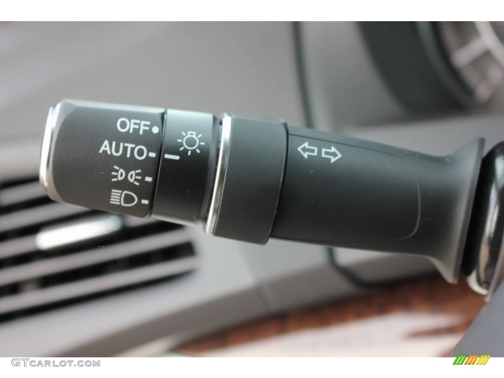 2017 Acura MDX SH-AWD Controls Photo #117604371