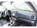 Classic Silver Metallic - Highlander SE 4WD Photo No. 17