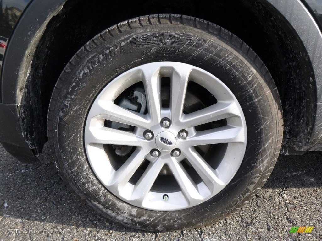2015 Explorer 4WD - Tuxedo Black / Medium Light Stone photo #6