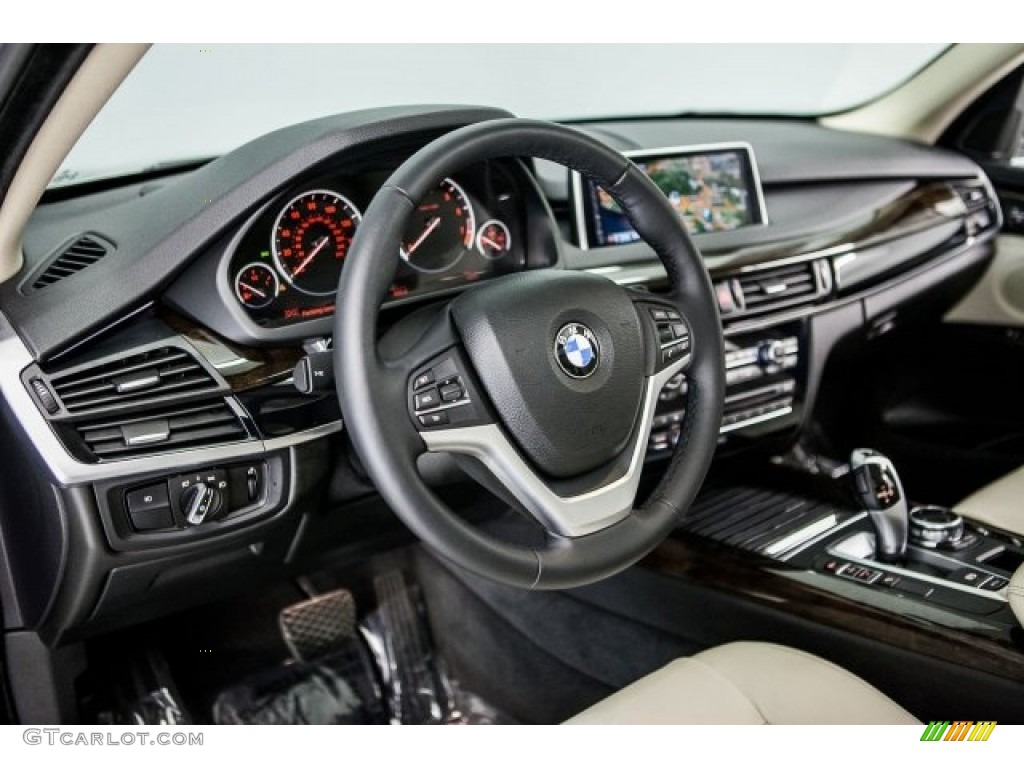 2014 BMW X5 sDrive35i Ivory White Dashboard Photo #117610017