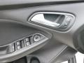 Ingot Silver - Focus SE Sedan Photo No. 10