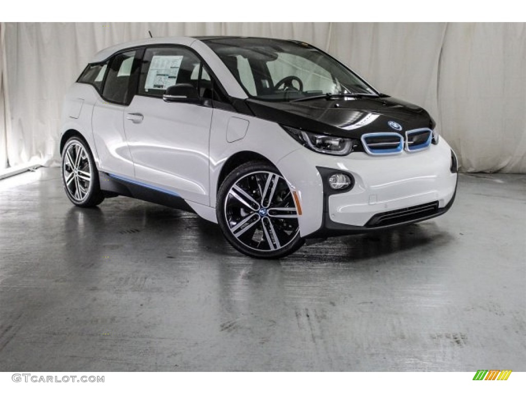 2017 i3 with Range Extender - Capparis White / Deka Dark Cloth w/Blue Highlights photo #1