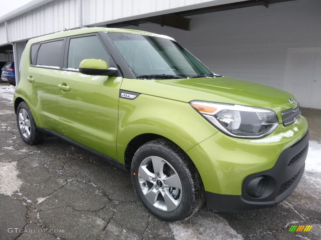 Alien 2 2017 Kia Soul Standard Soul Model Exterior Photo #117614766