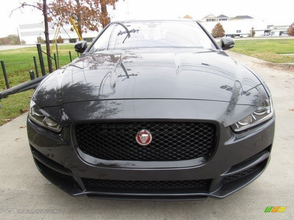 2017 XE 25t Prestige - Storm Grey / Jet photo #6