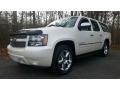 White Diamond Tricoat - Suburban LTZ 4x4 Photo No. 3