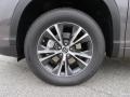 2017 Toyota Highlander LE Wheel and Tire Photo