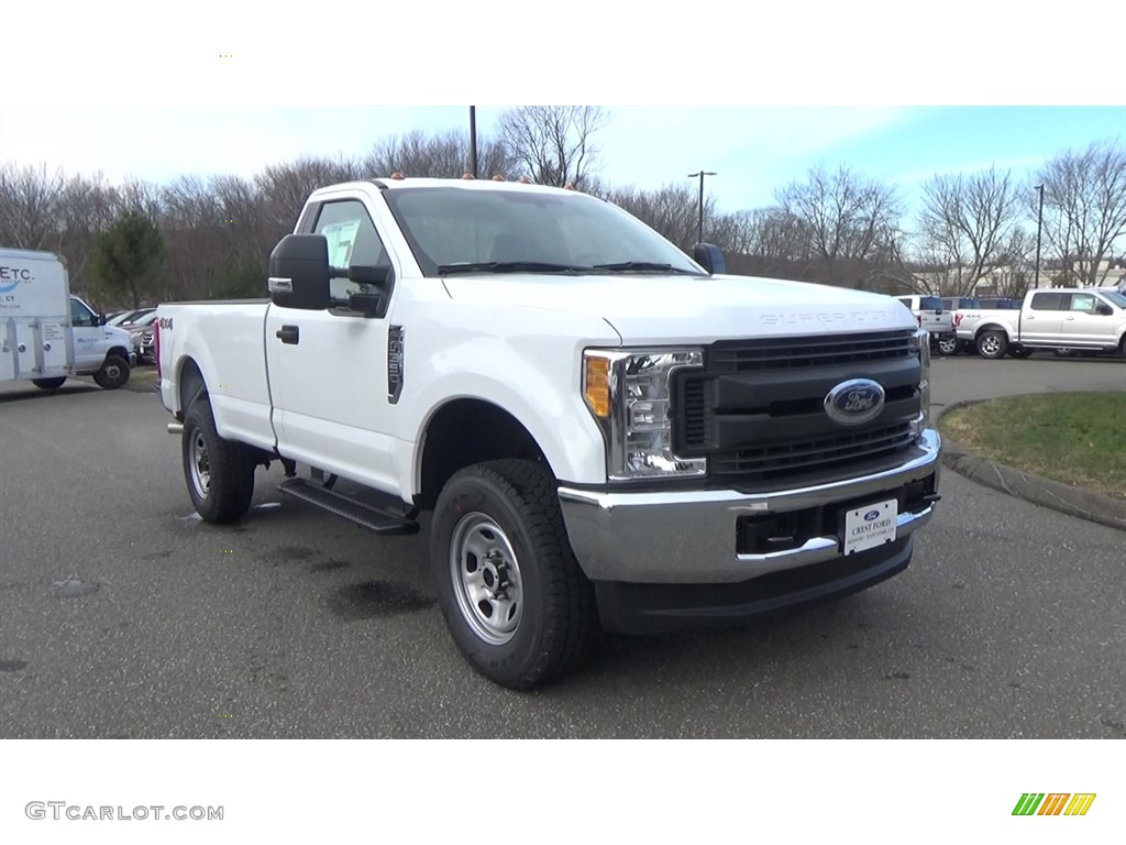 2017 F350 Super Duty XL Regular Cab 4x4 - Oxford White / Medium Earth Gray photo #1