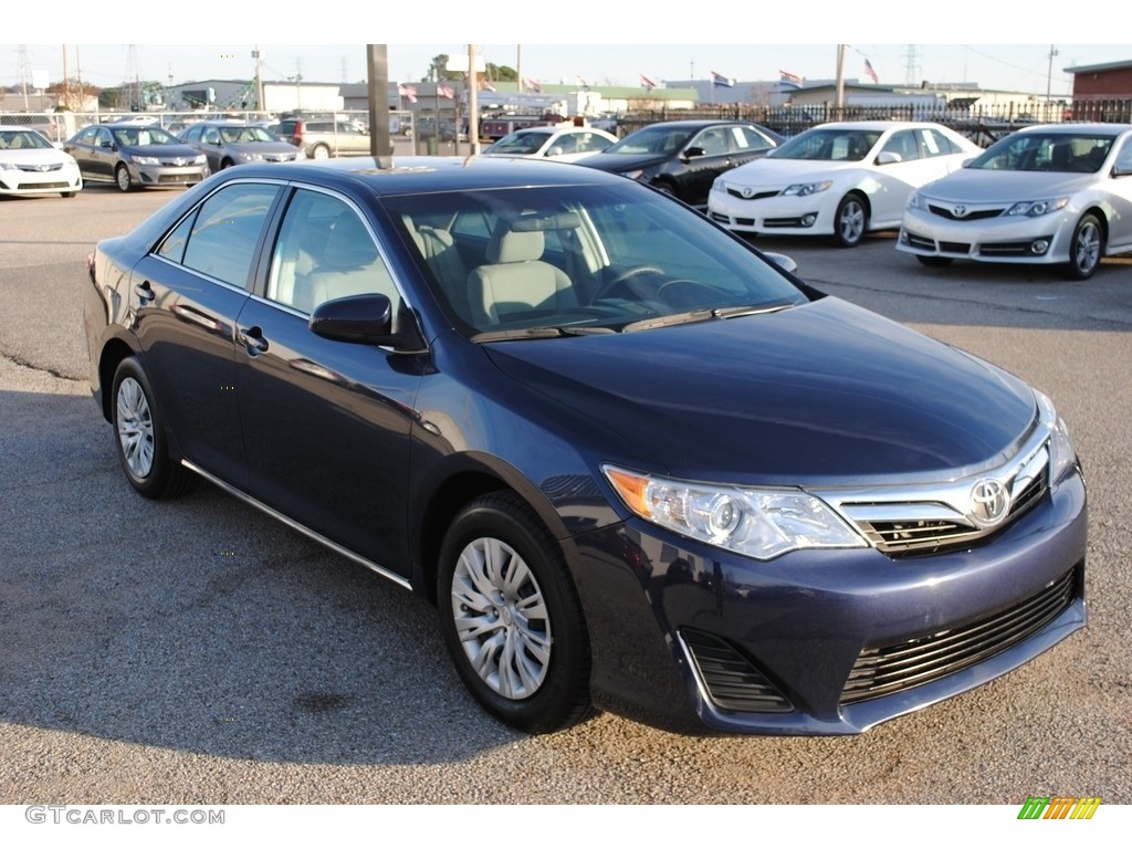 2014 Camry LE - Parisian Night Pearl / Ash photo #7