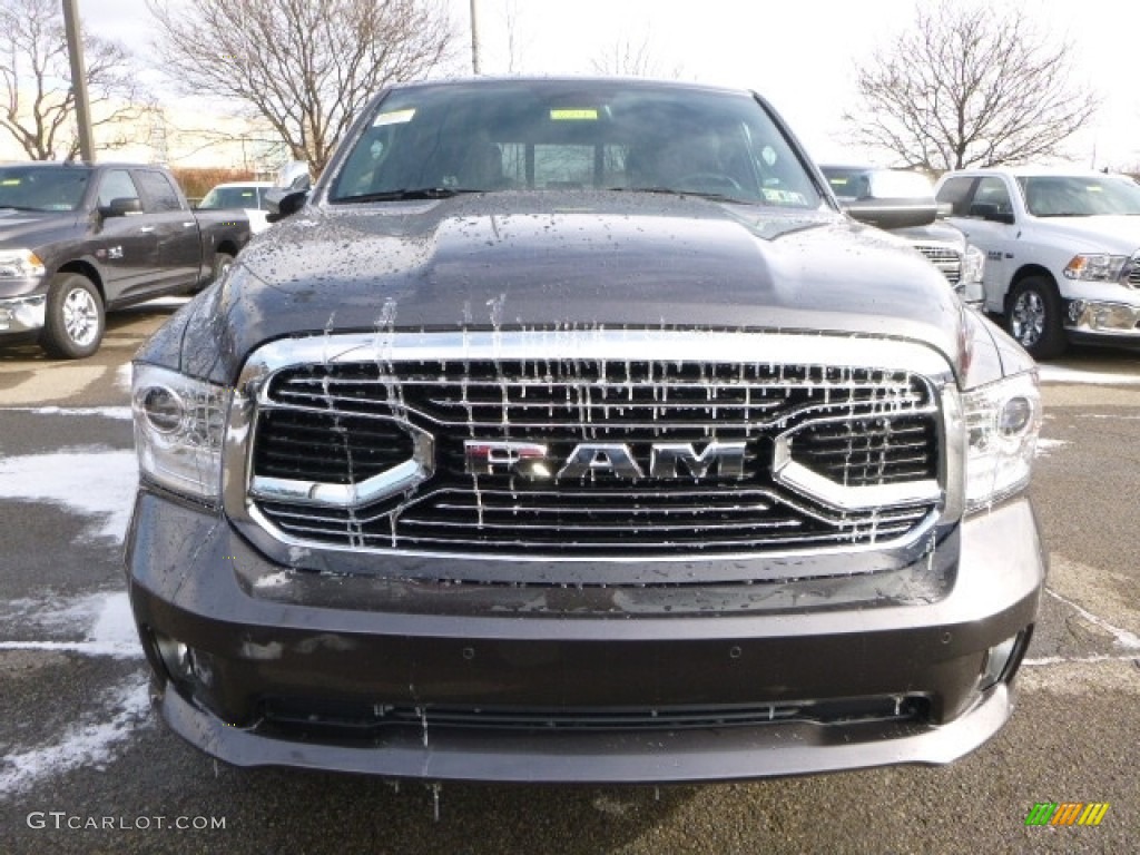 2017 1500 Limited Crew Cab 4x4 - Granite Crystal Metallic / Black photo #14