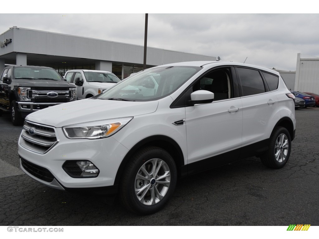 2017 Escape SE 4WD - Oxford White / Charcoal Black photo #3