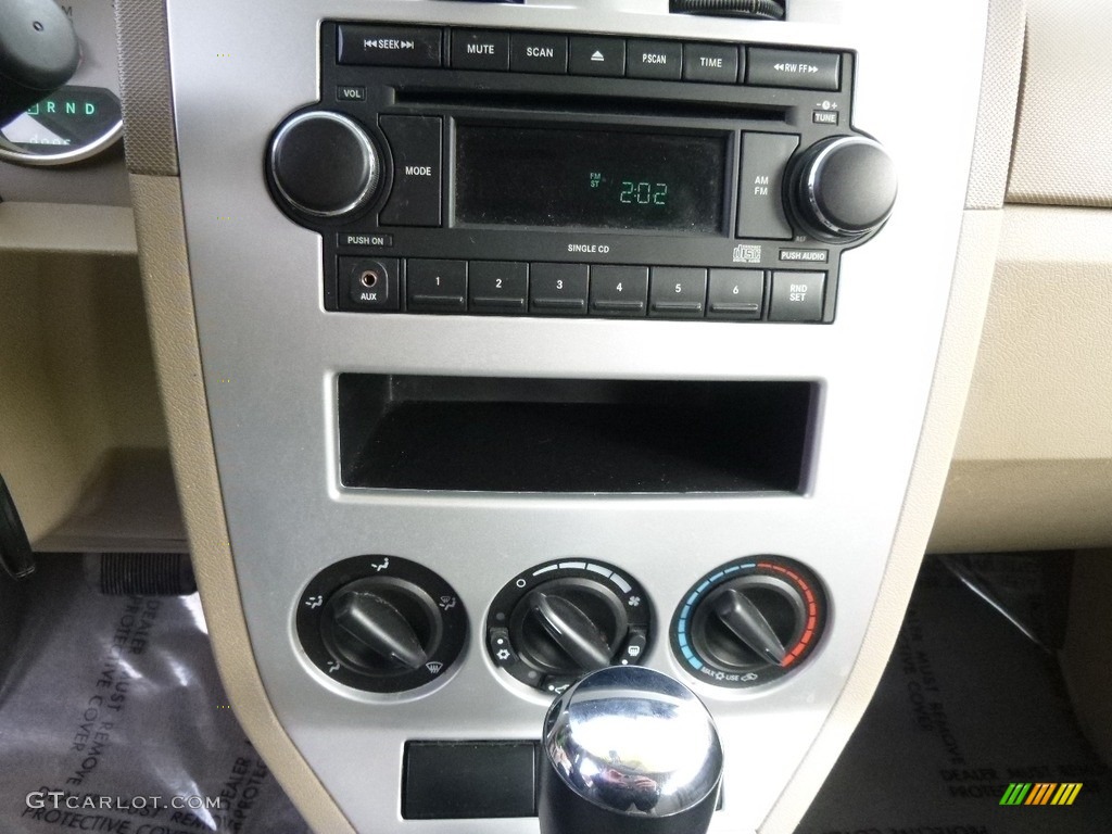 2008 Caliber SXT - Stone White / Pastel Pebble Beige photo #19
