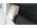 Bright White - Dakota ST Club Cab Photo No. 11