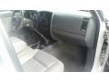 Bright White - Dakota ST Club Cab Photo No. 15
