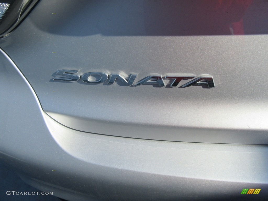 2017 Sonata SE Hybrid - Symphony Silver / Gray photo #15