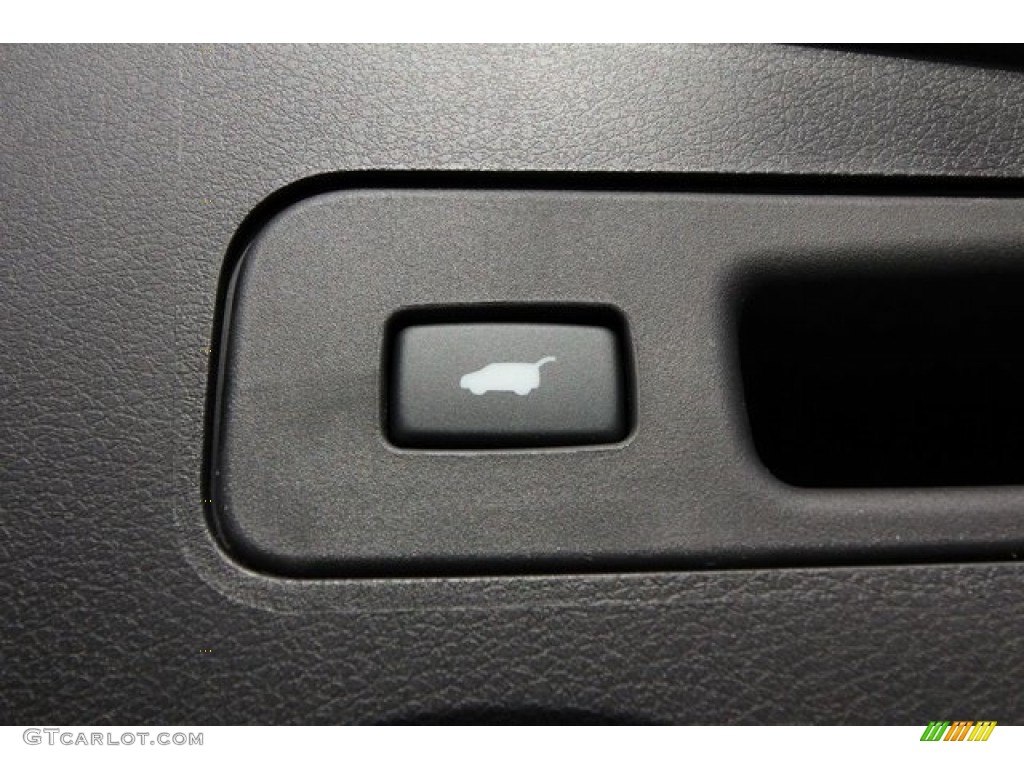 2017 MDX  - Crystal Black Pearl / Parchment photo #26