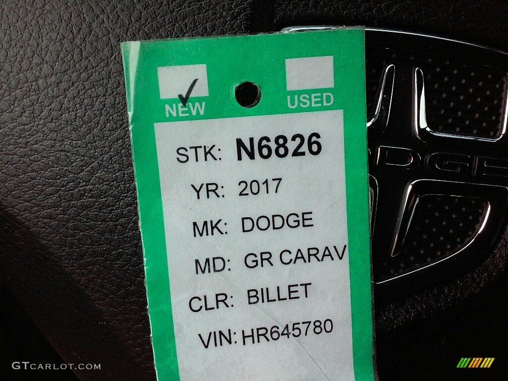 2017 Grand Caravan SE Plus - Billet Metallic / Black photo #28