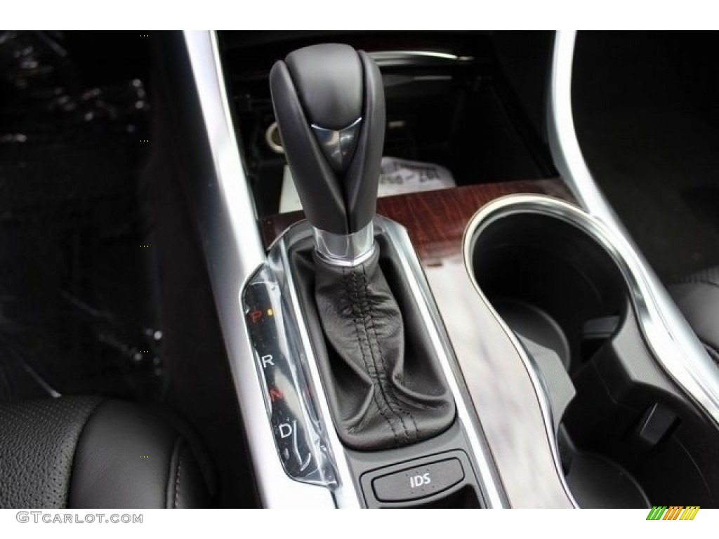 2017 TLX Technology Sedan - Bellanova White Pearl / Ebony photo #30