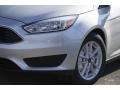 Ingot Silver - Focus SE Sedan Photo No. 2