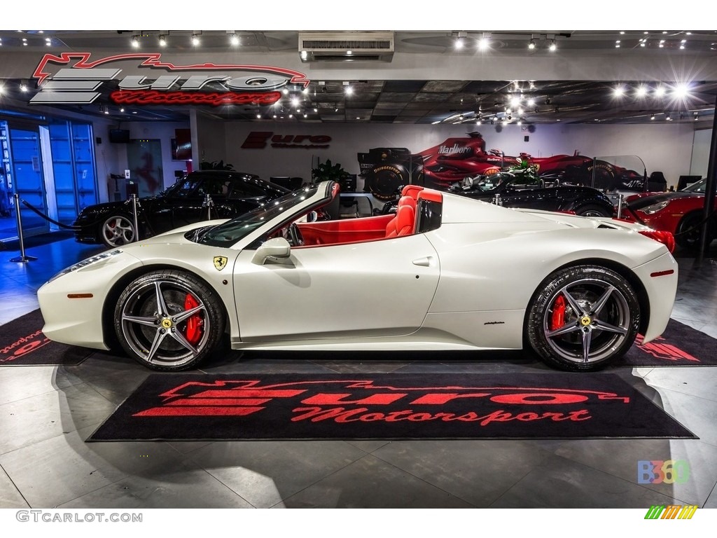 2014 458 Spider - Bianco Avus (White) / Rosso photo #2