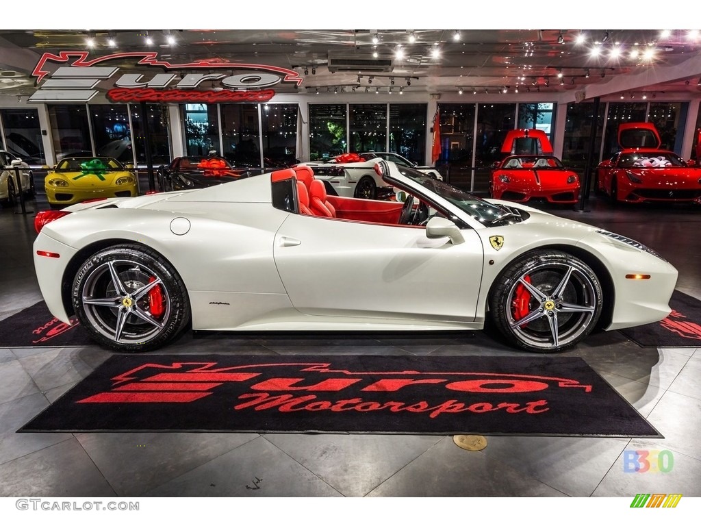2014 458 Spider - Bianco Avus (White) / Rosso photo #6